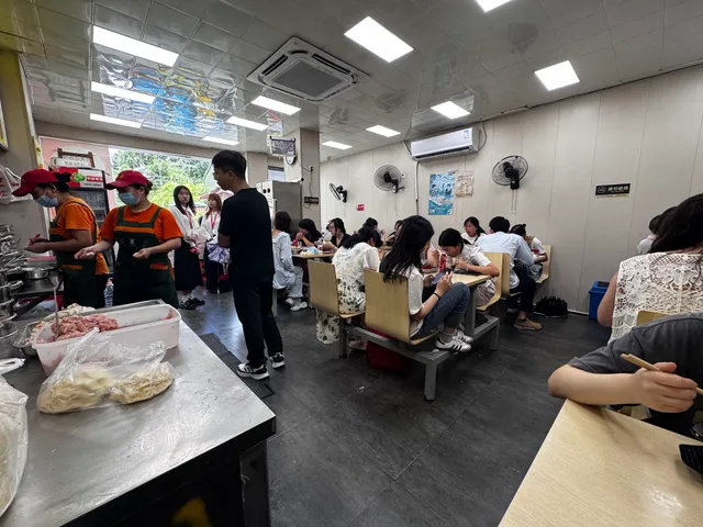 Juemeijia Seafood Wonton