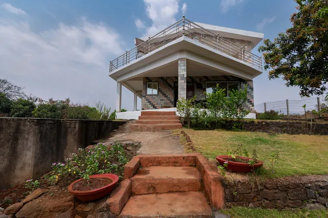 StayVista at Aqua and Sage in Karjat | 4 BHK Premium Holiday Home