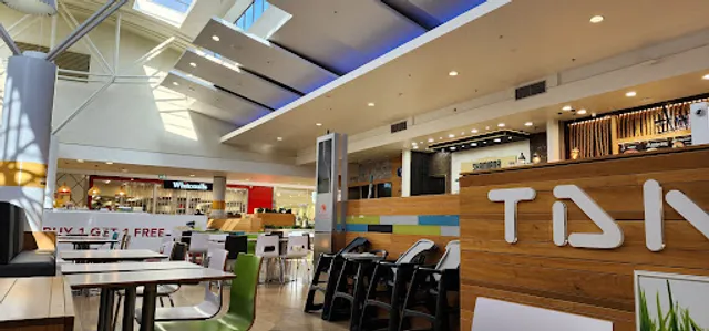 TANK Bayfair - Smoothies, Raw Juices, Salads & Wraps