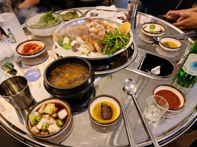 백두한우곱창 합정점