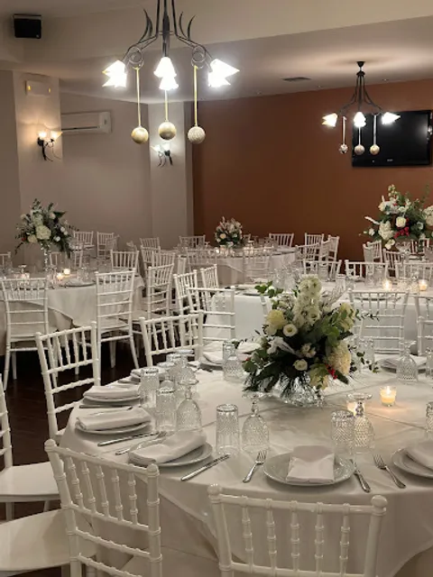 Zefiros - Cafe | Restaurant | Events