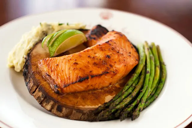 1637 Restaurant at York Harbor Inn