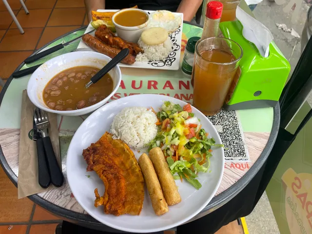 Deli Arepas Laureles