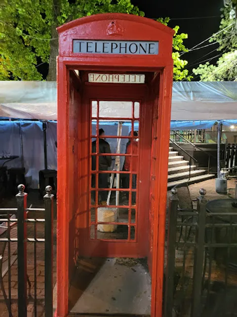 Harry's Bar & Tables