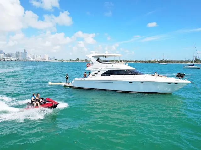 Vip Boat Rental