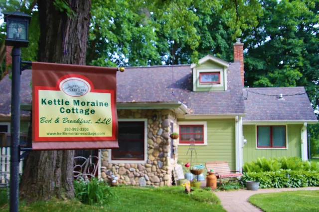 Kettle Moraine Cottage Bed & Breakfast