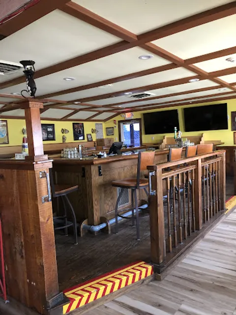 Crazy Rooster Pub& Grill