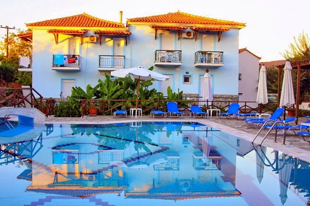 Avgerinos Paradise Studios Petra