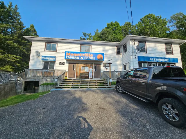 Valois' Motel & Restaurant