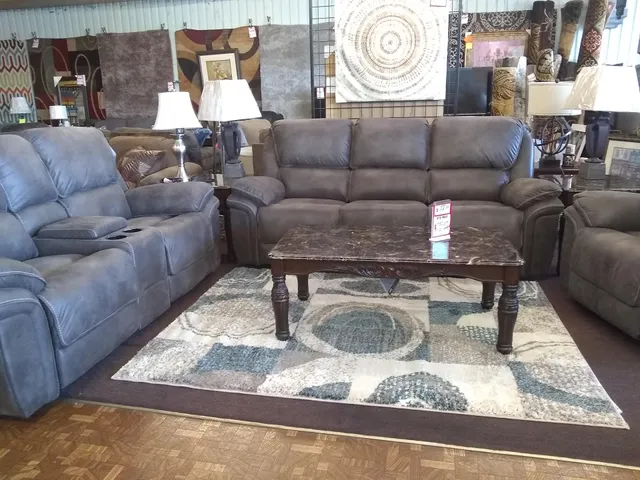 Huddle Plaza Shopping Center