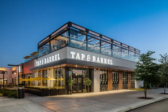 Tap & Barrel • Willowbrook