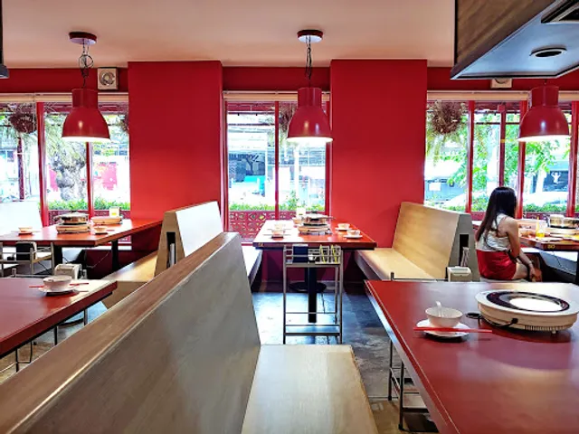 Eau Hua Suki Lat Phrao