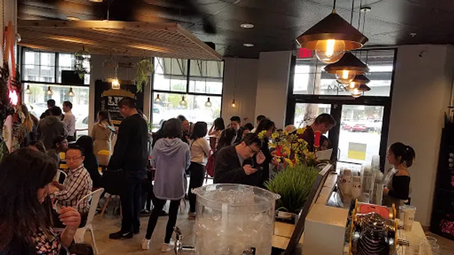 Ding Tea PDX + Saigonesso