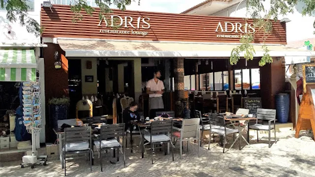 Adris Restaurante Lounge