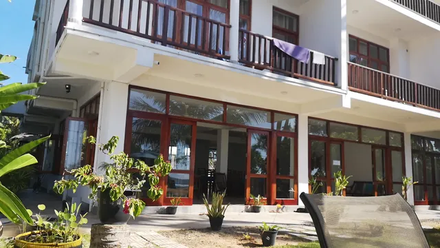 Savenrose Beach Villa