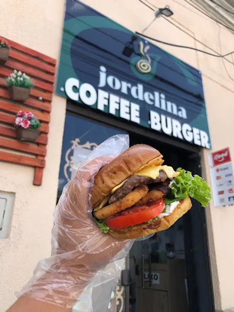 Jordelina Coffe Burger