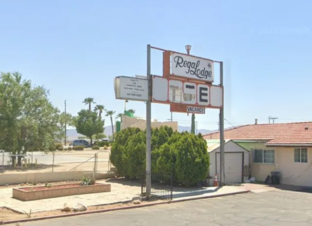 Regal Lodge Motel