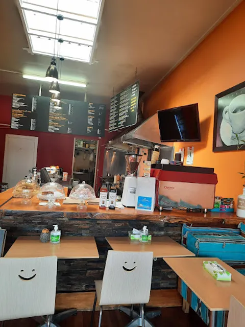 Bay's Kebab & Coffee