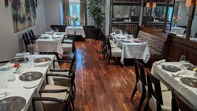 The Carriage House Restaurant