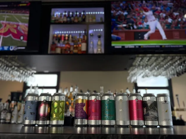 The Tavern at Windward Lake