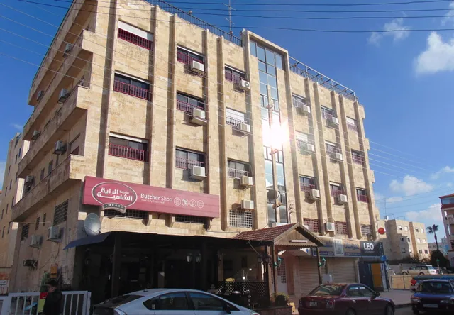 Al-Nujoom Althulathiya Hotel