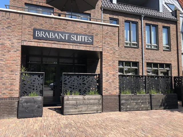 Brabant Suites