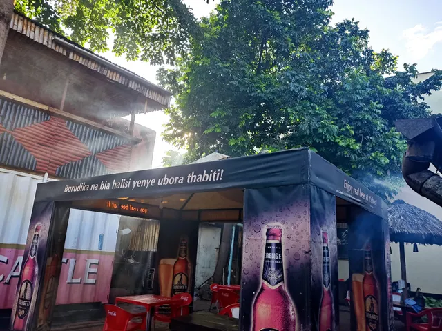 Kaka's Bar and Grill