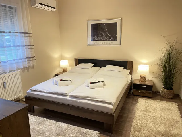 City Edge Hideaway Apartment