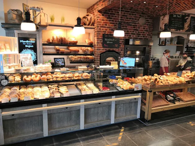 Bäckerei Henke Holzofen-Backhaus