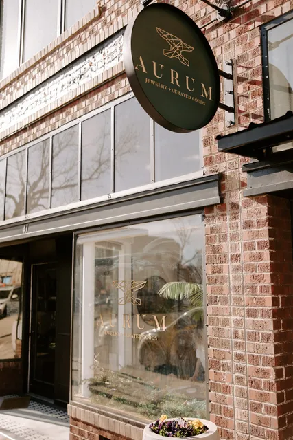 Aurum Jewelry - Engagement/ Wedding/ Custom Jewelry