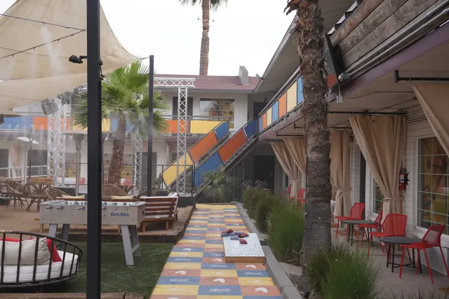 Egyptian Motor Hotel BW Signature Collection