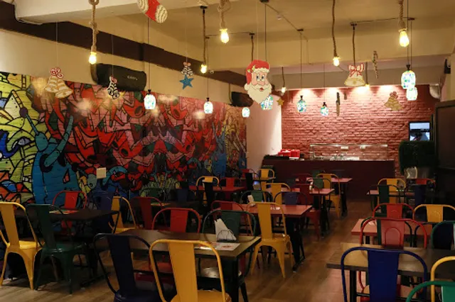 D-Buzz SuperMarkets & Restaurants