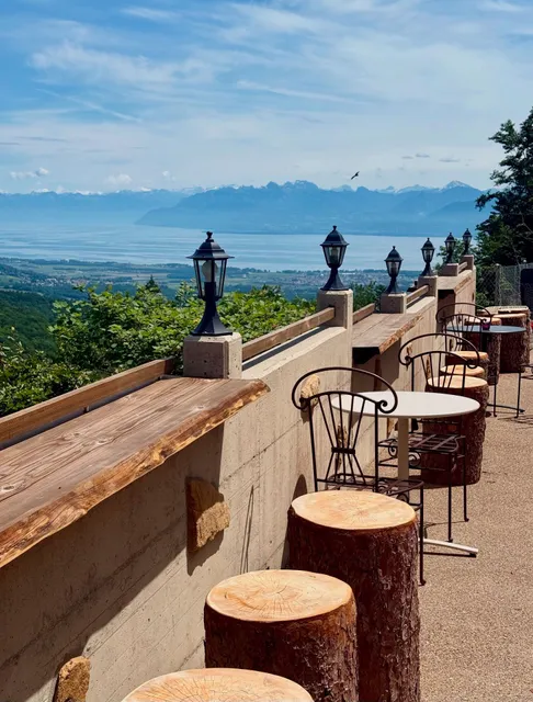 Hôtel le Point du Jour