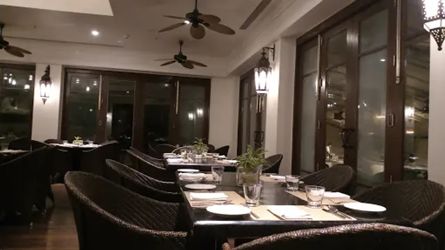 Backwater Cafe ಬ್ಯಾಕ್ ವಾಟರ್ ಕೆಫೆ