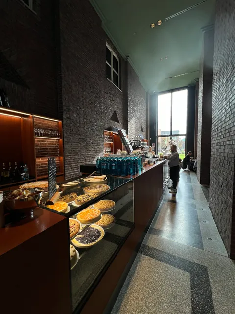 Anna Maria Café Restaurant