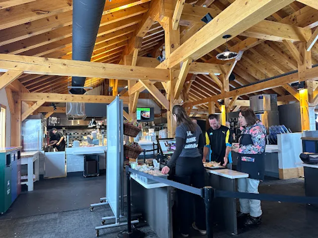 Sunburst Lodge Restaurant