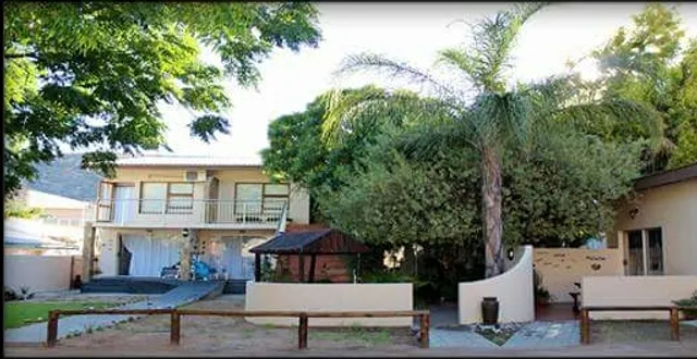 Springbok Apartments