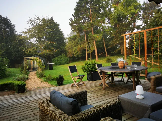 La Maison des Oiseaux. Roulotte