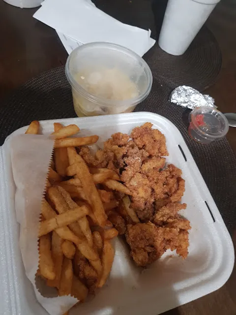 Snapper's fish & Chicken