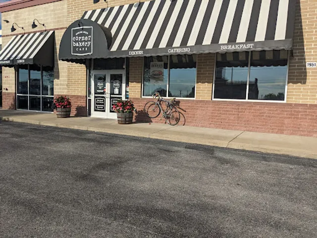 Corner Bakery Cafe