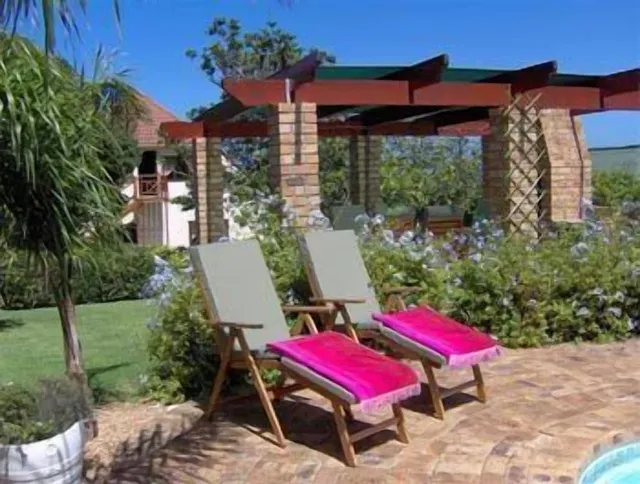 Milkwood Lodge Guest Lodge Hermanus