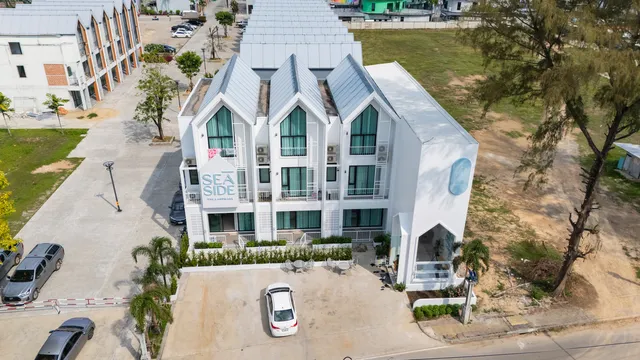 Sea Side Ao Nang Landmark Night Market Krabi