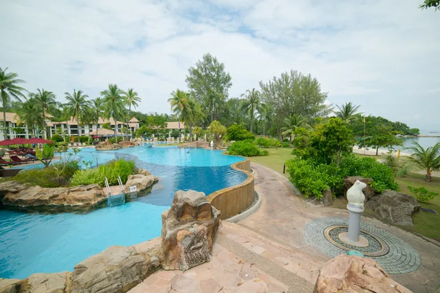 Nirwana Resort Hotel