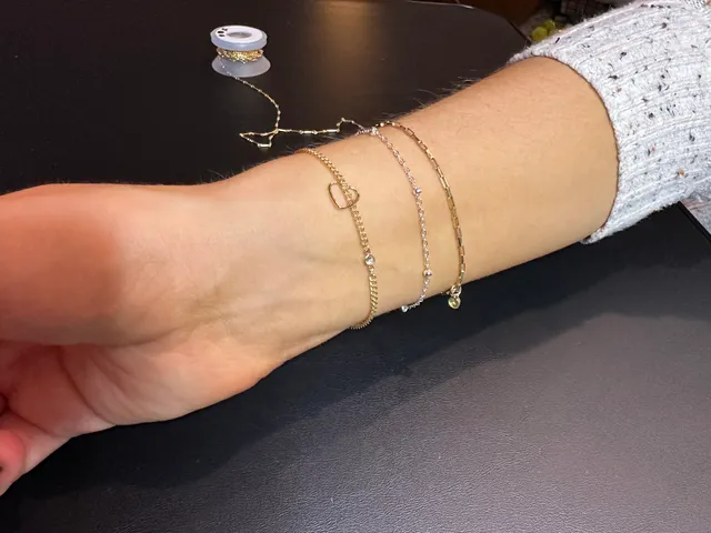 CORELLIE JEWELRY | SYRACUSE + CNY PERMANENT JEWELRY