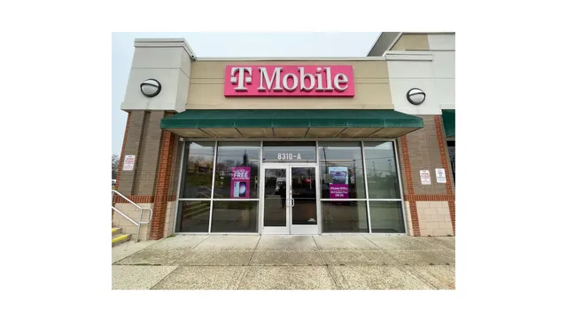 T-Mobile Experience Store