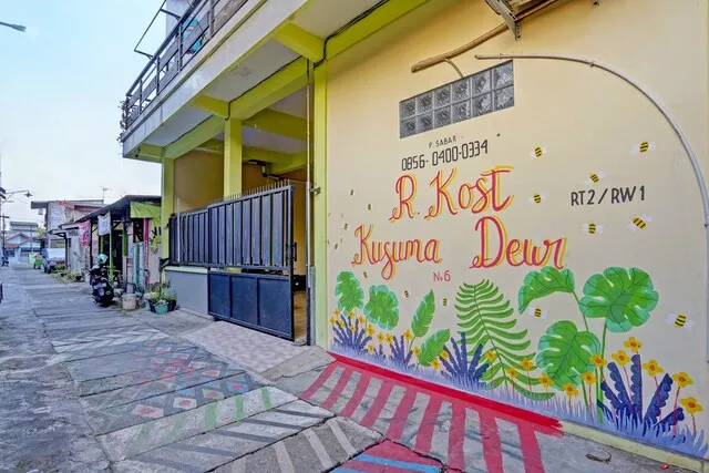 OYO Life 91884 Kost Kusuma Dewi Syariah