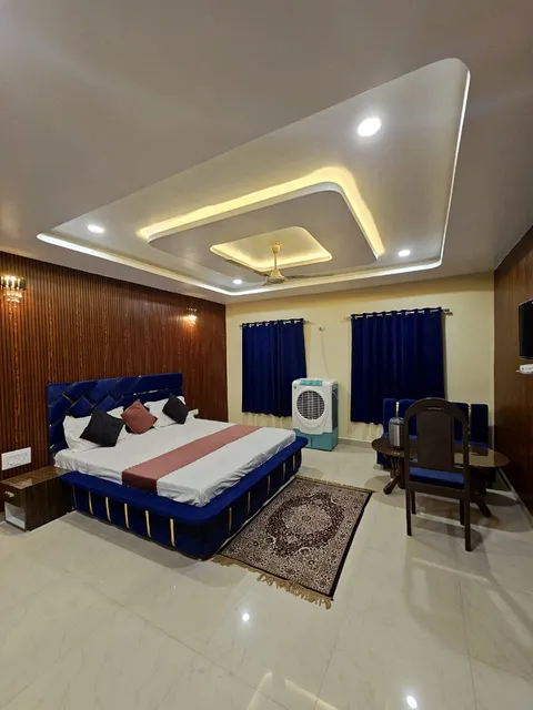 Bombay Regency Hotel