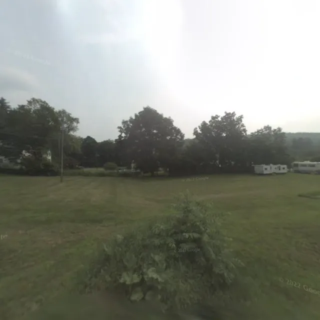 The Clubhouse Bar and Grill