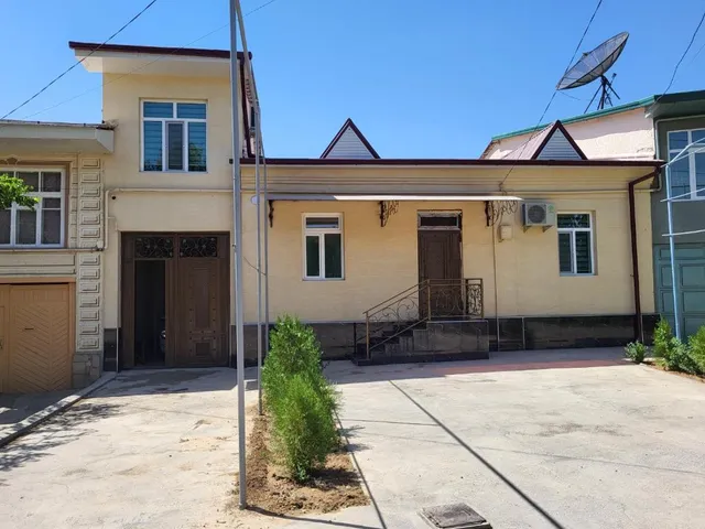 Shahriston Guest House