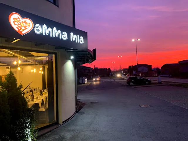 Mamma Mia Pizzeria
